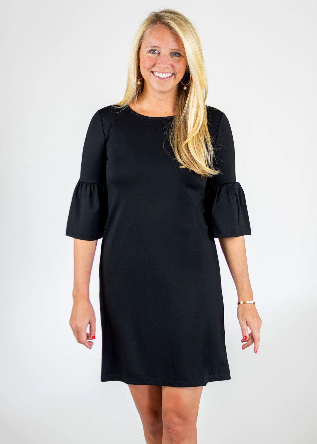 Long Weekend Wonderful Shift Dress In Black